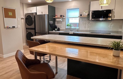 Fairbanks Apartment | DWELL in alaska "BIGGER" Unit o