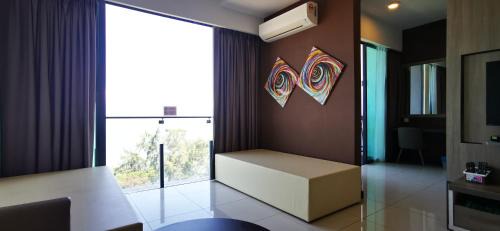 Kampung Bahasa Kapor Apartment | Dwharf Seaview Executive Suit PortDickson