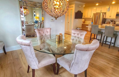 Sandpoint Condo | DwnTwn WaterFront Luxe Boat Slip