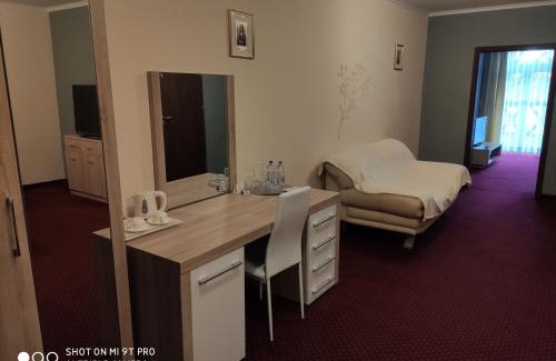 Glubczyce Resort | DWOREK PESZKÓW