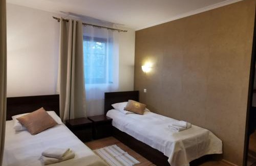 Pradnik Bialy Hotel | Dworek Złoty Róg Hotel i Restauracja