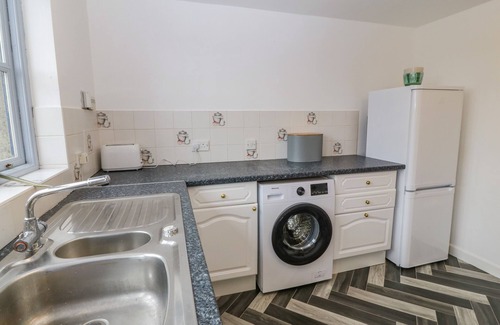Edern Cottage | DWYROS, pet friendly, character holiday cottage in Morfa Nefyn