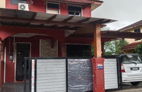 Kampung Balai Besar House | Dy Homestay Kuala Dungun