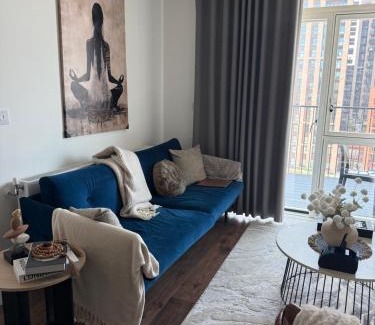 Gascoigne House | Dynamic Luxury Apartment