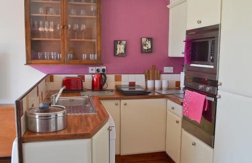 St Margaret's at Cliffe House | Dynamo Cottage