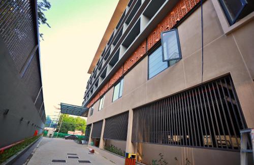 Aluva Hotel | E.05 City Inn