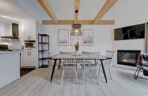 Bromont Apartment | E-302- Condo ski in and/and ski out 2 bedrooms