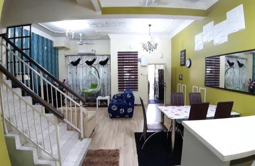 Sepang House | E&A Homestay KLIA/Sepang/Nilai