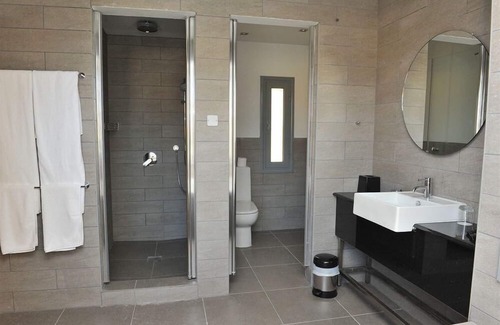 Pervolia Hotel | E Hotel Spa & Resort Cyprus