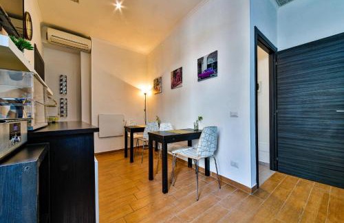 Ostiense House | E-Room 42