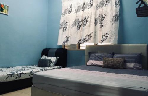 Kuala Rompin House | E&Y Inn
