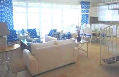Los Cerros Condo | E3 Las Galerias - Beachfront Retreat