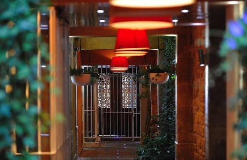 Arts-et-Metiers Apartment | E3DD White night