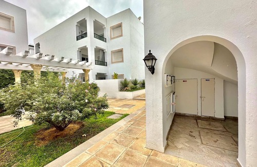 La Marsa Apartment | E4 Spacious and cozy 2 bds in La Marsa