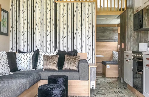 South Galson Ski Chalet | Each lodge is like a home from home with everything you need for a comfortable stay.