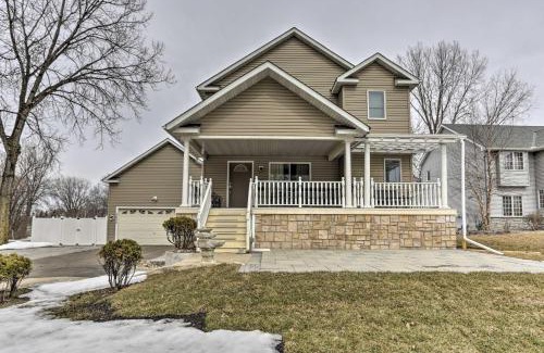 Eagan House | Eagan Home with Porch - 5 Mi to Mall of America!