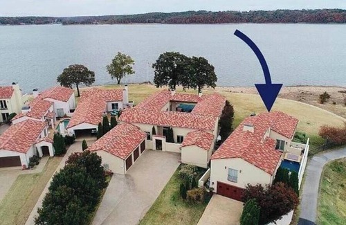 Afton House | Eagle Beach- Waterfront, Large Beach, Next to Marina, <1 mile to golf