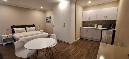 Randpark Ridge Bed & Breakfast | Eagle Cove