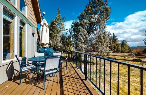 Redmond Ski Chalet | Eagle Creek Chalet on the Pond