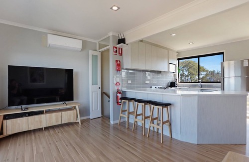Eden Villa | Eagle Heights 4 bedroom Balcony Apartment