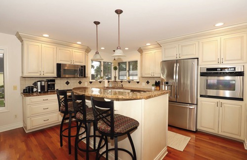 Kalamazoo House | Eagle Lake Kalamazoo, Mattawan - Lake Livin'