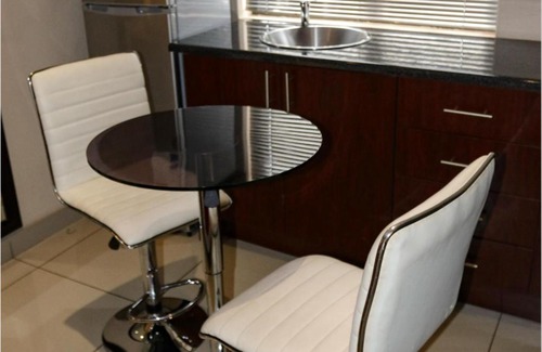 Greater Johannesburg Metropolitan Area Hotel | Eagle Nest Luxury Accommodation
