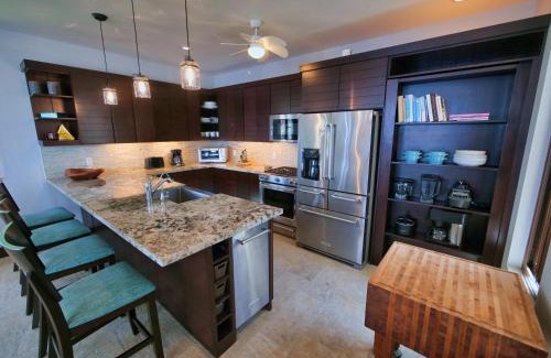 Lighthouse Estates Villa | Eagle Ray - A Luxurious Waterfront Villa,