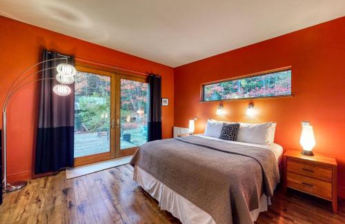 Otter Creek House | Eagle's Crag