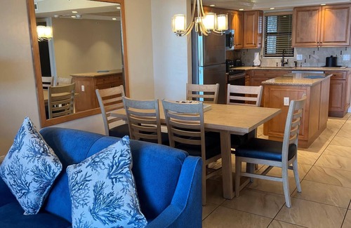 Marco Island Resort | Eagle's Nest Beach Resort - Many Dates Available!