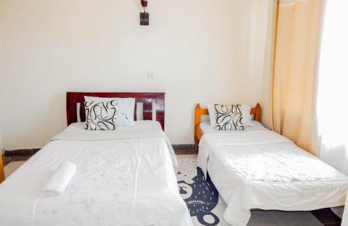 Mlolongo Bed & Breakfast | Eagle's nest