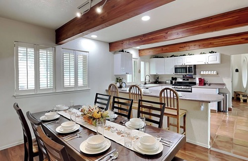 Ruidoso House | Eagle's Nest | Stunning View, Hot Tub, Great Location