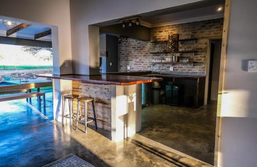 Vredefort Villa | Eagle's Nest
