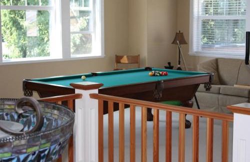 North Cowichan House | Eaglenest Manor Cowichan