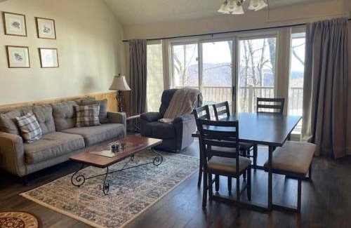 Wintergreen House | Eagles Court 24 with Wintergreen Advantage
