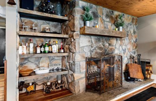 Wintergreen House | Eagles Court 42 With Wintergreen Advantage