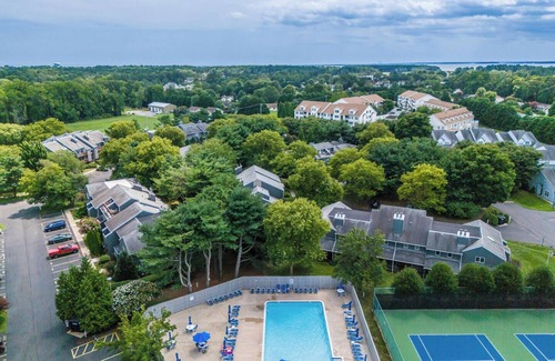 Rehoboth Beach Condo | Eagles Landing Drive 1807