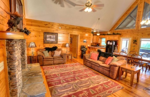 Sautee Nacoochee Cabin | Eagles Nest - 3rd Night Free! See Details Below.