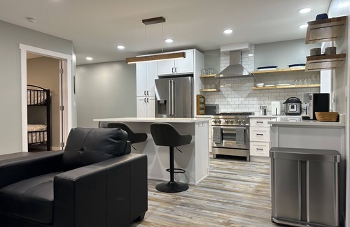 Juneau Apartment | Eagle’s Nest River View. Newly constructed, walking distance to the Airport.