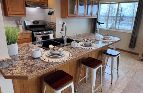 Kenai Apartment | Eagles Perch! Beautiful apt. In Kenai overlooking the mouth of the Kenai River