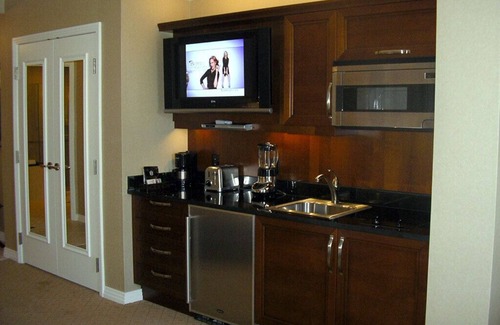 Las Vegas Apartment | *EARLY CHECK-IN/LATE CHECK-OUT AVAILABLE UPON REQUEST*
