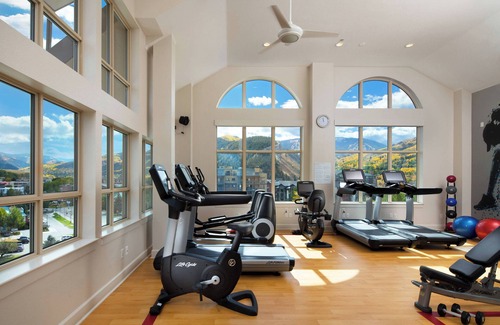 Avon Condo | Early December Quick Ski Get Away