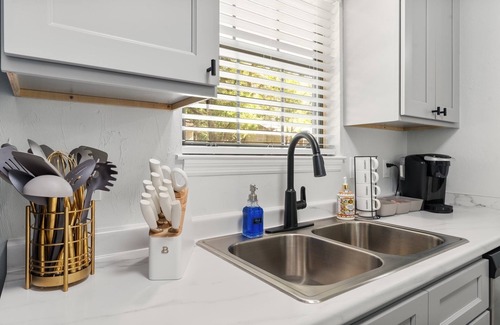 Tallahassee House | Early & Last Min BKG Discount-Newly Peaceful Renovated Stay