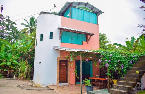 Aritagua House | EARTH OUR BEACH RESORT PARADISE AT THE BEACHFRONT BEACH FOR FAMILY AND FRIENDS