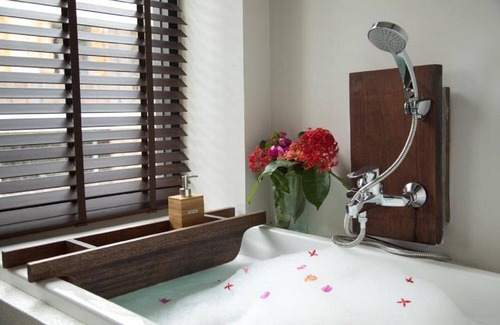 Ko Lanta House | Earth Suite Koh Lanta +full-service spa.