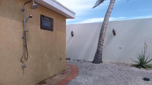 Pos Chiquito House | Earthy Island Casita 5 Min Drive Frm Mangel Halto