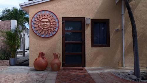 Pos Chiquito House | Earthy Island Casita 5 Min Drive Frm Mangel Halto