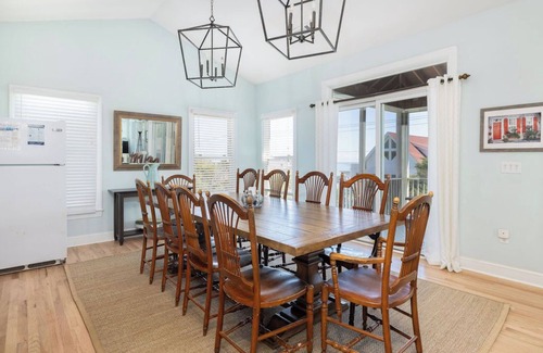 Folly Beach House | East Arctic Avenue 0512 - Conched Out- Easy Beach Access and Pool