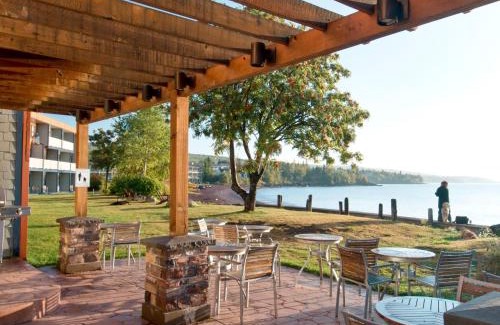 Grand Marais Apartment | East Bay Suites