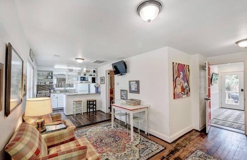 East Beach House | East Beach Bungalow Dog Friendly Best Deal on St. Simons