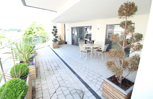 Bournemouth City Centre Apartment | East Coast - Beautiful and modern holiday home
